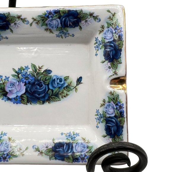 Unbranded Ashtray Blue Floral Transferware Gold Trim Porcelain Tray Vintage Matc - Picture 4 of 10